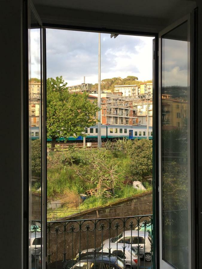 Station'S Windows Apartamento La Spezia Exterior foto